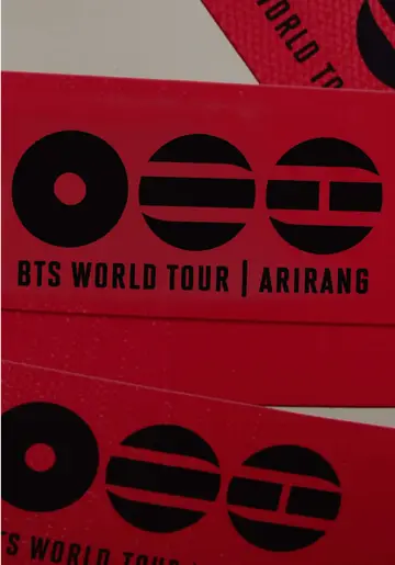 a million lights for an unforgettable night #BTS_WORLDTOUR_ARIRANG
