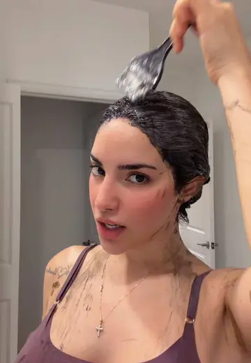 Hola 🖤