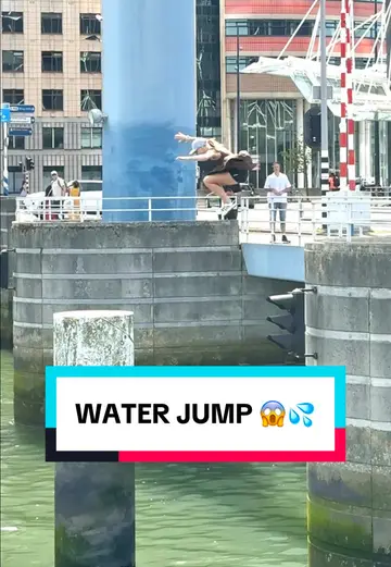 Water jump 💦 #water #waterjump #waterchallenge #flip #jump #parkour #freerunni…