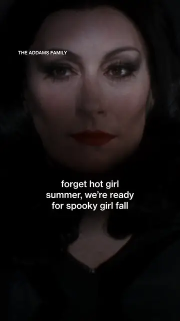 the queens of halloween 👑 watch your spooky faves during 31 nights of hallowee…