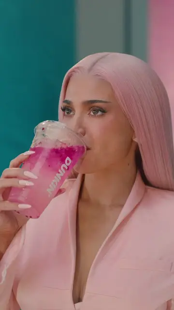 The King Kylie Drinks are here. Only at Dunkin’. 👑💖 #DunkinPartner
