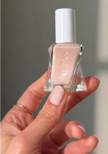 The perfect longwear nude. Shade: Fairy Tailor