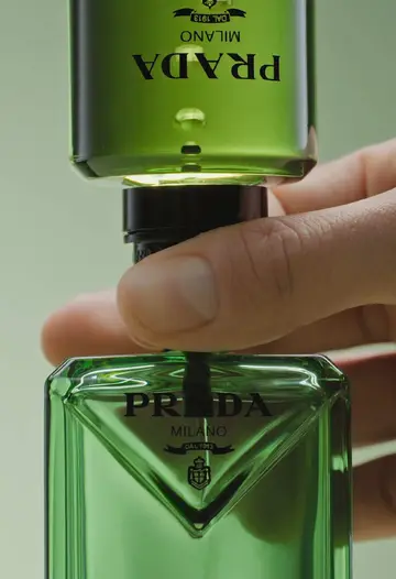 Ready. Set. Refill your Prada Paradigme! #PradaBeauty #PradaFragrances #WorldRe…
