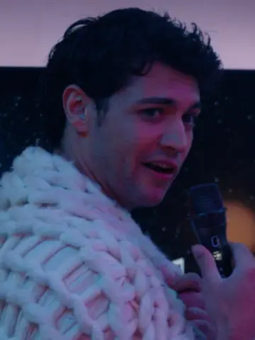 WAKE UP TEAM CAM #CrewGirlNetflix