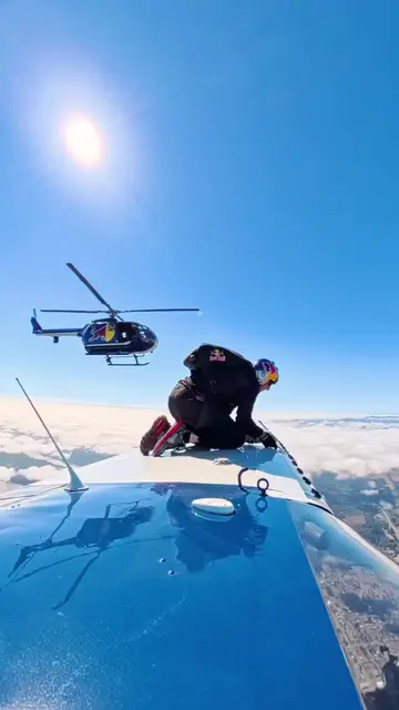 la correspondance la plus rapide 😮‍💨 Andy Farrington @Luke_Aikins Aaron Fitzg…