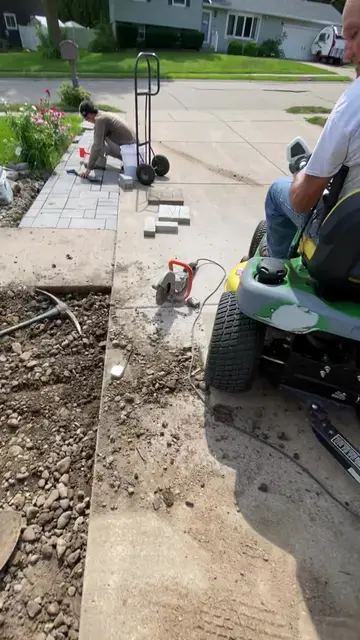 Work hard, play hard and always give it the extre’ #landscaping #work #great #f…