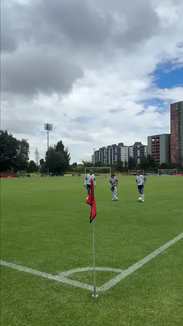 📽️ Reto de calidad con nuestra 'Sele' Femenina Sub 15. 🔥🧐 #LaSeleNosUne🇨🇴