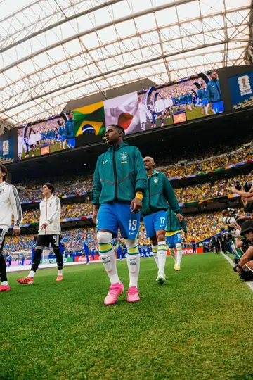 Eu encho o meu coração de esperança e vivo pela graça de Deus. Te amo @Seleção…