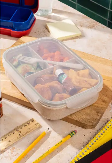 POV: Your lunch comes with a Mini Tajín 📚🎒🌶️🚌 #backtoschool