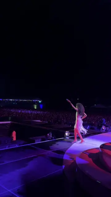 @Lollapalooza 🥲 97,000 of you. wow ❤️