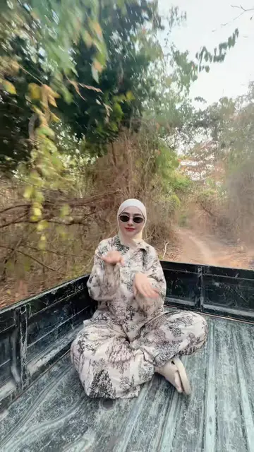 TikTok video by @riaricis