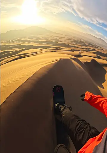 Who even needs snow… Cristian Calcagno certainly doesn’t 👏 #gopro #pov #snowbo…