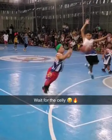 Brought out all the emotes 😭 (via cjhaymonz/IG) #basketball #celly