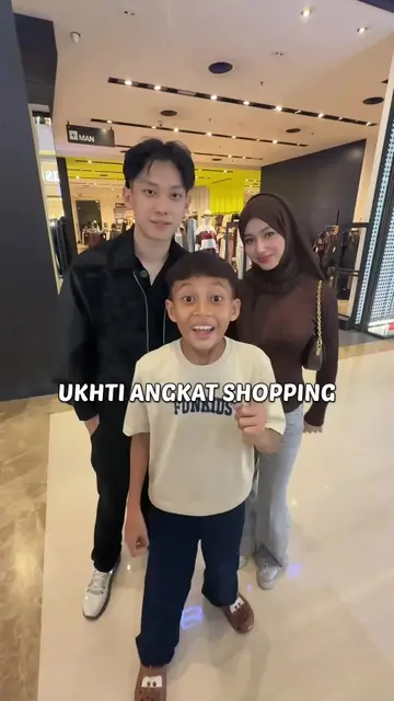 Ukhti angkat