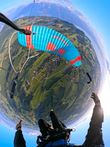 Cutaway bebe 🤘 @Châtel @AXEOSPORT @GoPro @GoProFrance @go.FLARE.global @Villo’…