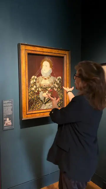 Name a more iconic queen 👑 We currently have five portraits of the REAL Elizab…