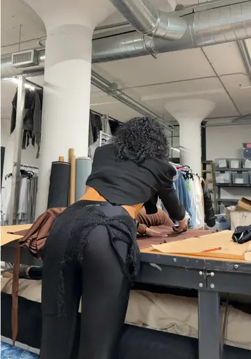 #sustainablefashion #womenownedbusiness #samimirovintage