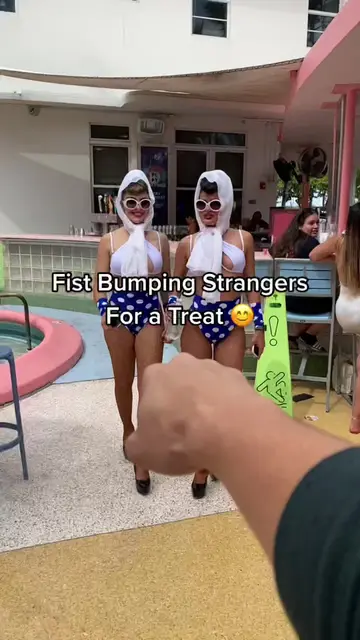 The last girl 🤣 #fistbump #wholesome #prank #vibecheck