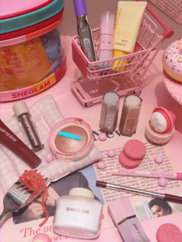 Mark your calendars, new glam is coming!! 🗓️ 💕 ID:559725376 #makeup #makeupse…