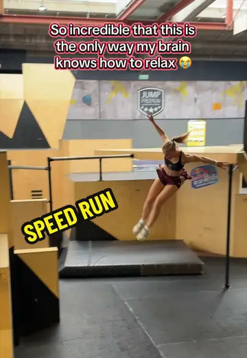 Wait for the end… brb dying rn 😭😂 #speed #freerunning #sport #athlete #teamnl