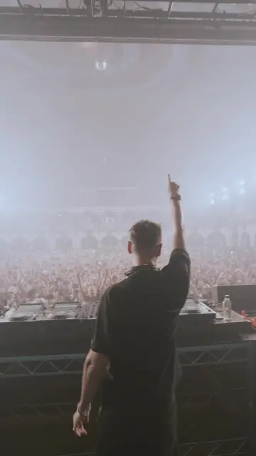 Clips from @Lollapalooza after party 🎉 #boysnoize #techno