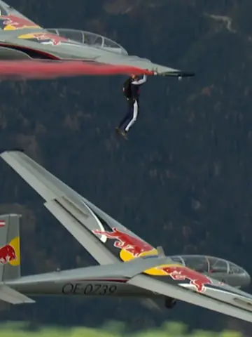 highest layover stop? 👀 ✈️: Pauli Steiner #redbull #givesyouwiiings #energydri…
