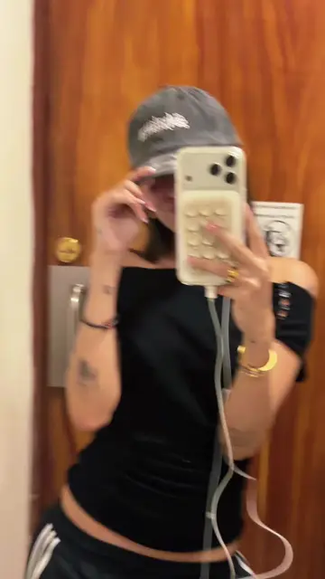 Me siento 💅🏽 con esta canción xd