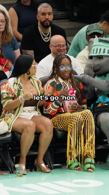 We love having the R&B girlies courtside 💅 Get into our @essie Color Commentar…