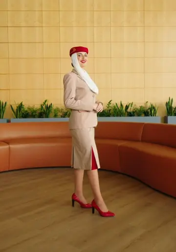 A round of applause for our Cabin Crew graduates. ✨👏 #Emirates #CabinCrew #Avi…