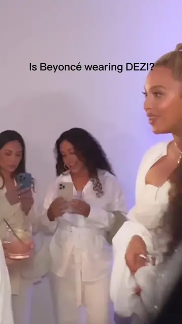This is not a drill!!!! @Beyoncé spotted in our design! someone come resuscitat…