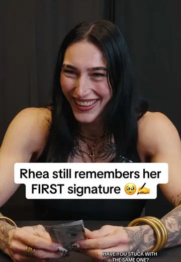 Little did she know what her career would look like after that 🥹 #wwe #rhearip…