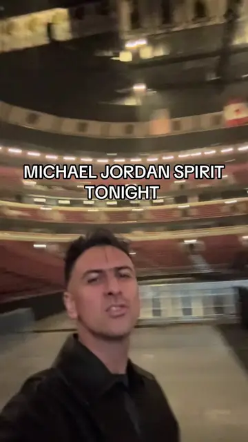 Random NIN Tour Memory #nineinchnails #boysnoize #chicagobulls #bts